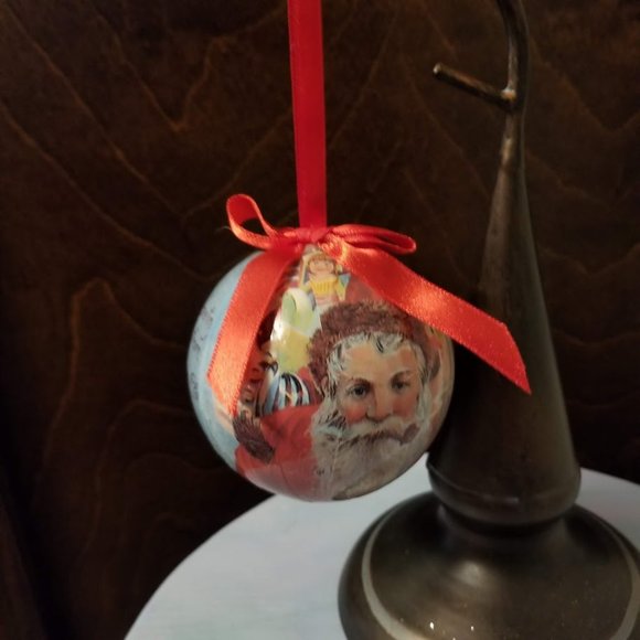 Vintage Style Set of 6 Antique Santa Paper Mache Decoupage Christmas Ornaments - Picture 7 of 15